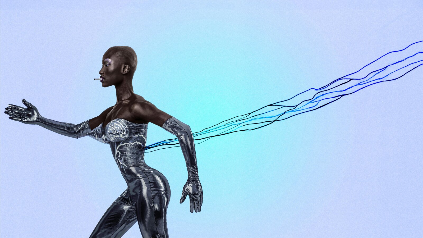 Figura cyborg metálica en movimiento con cables azules representando productividad amplificada por inteligencia artificial